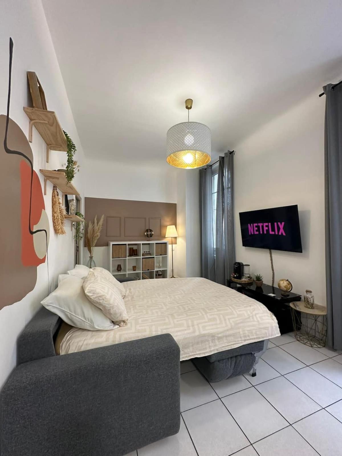 Little Athena - Gare St Charles - Vieux Port Apartment Marseille Ngoại thất bức ảnh